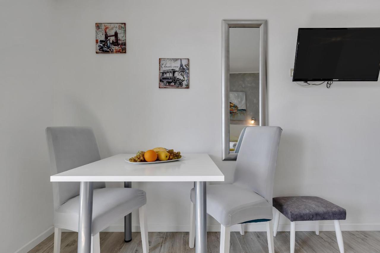 Apartments Zorica 图彻皮 外观 照片
